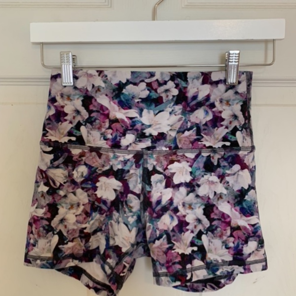 Lululemon Align Shorts 4”